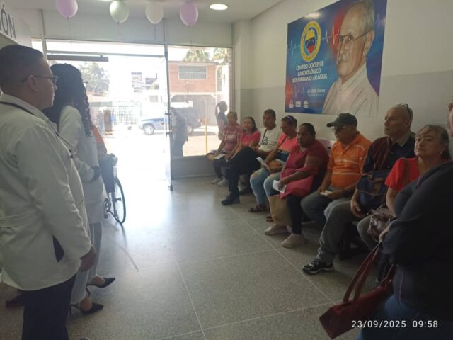 Charla "Colesterol bueno y malo" Dr. Ángel Hidalgo y Dra. María Pérez