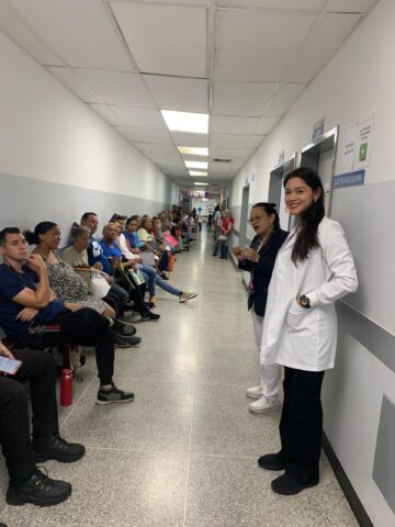 Charla: Importancia de acudir a las consultas / Dra. Yulibert Vargas Licda. Zulay Carpio